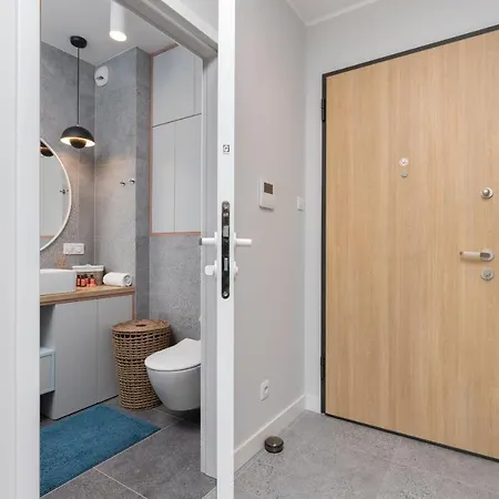 Zajezdnia Wrzeszcz By Renters Prestige Lägenhet