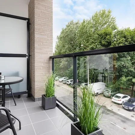 Zajezdnia Wrzeszcz By Renters Prestige Lägenhet